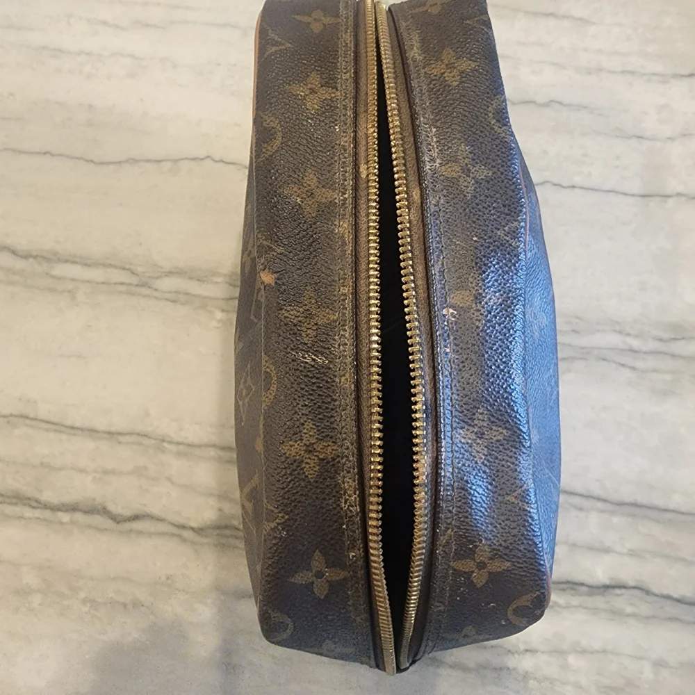 Louis vuitton toiletry bag 25 - Picture 5 of 13